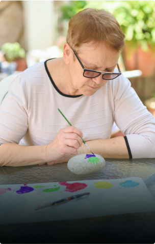 Engage with the community: Art clubs